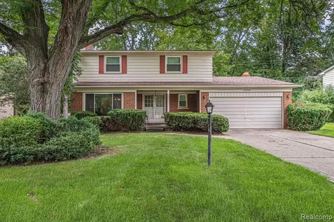 20380 Wildhern St, Southfield, MI 48076