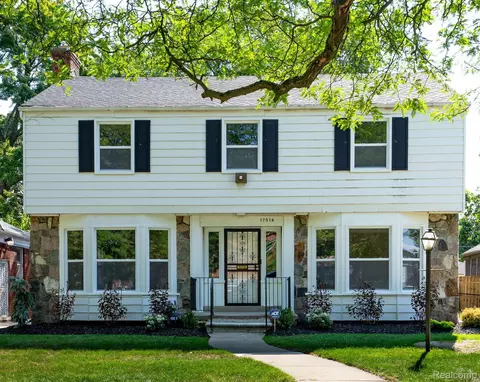 17516 Grandville Ave, Detroit, MI 48219