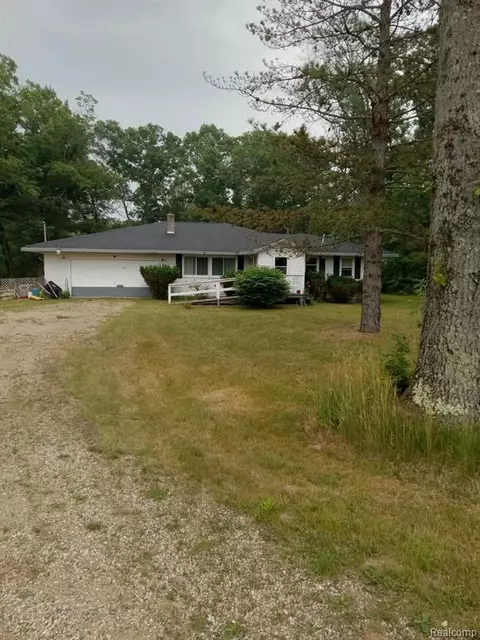 14320 N Woodbridge Ave, Bitely, MI 49309