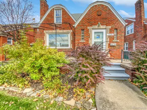 7314 Reuter St, Dearborn, MI 48126