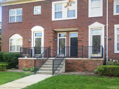 43159 Strand Dr, Sterling Heights, MI 48313