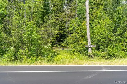 000 N Markey Rd, Roscommon, MI 48629