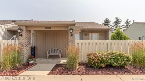 25220 Jefferson Ct #6, South Lyon, MI 48178