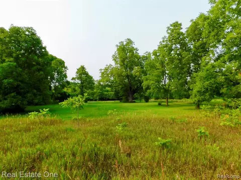 6347 W Columbia Rd, Mason, MI 48854