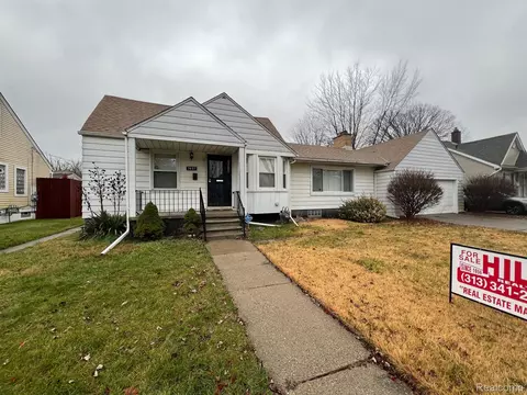 7627 Vaughan St, Detroit, MI 48228