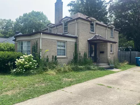 1516 Homecrest Ave, Kalamazoo, MI 49001