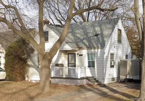 15661 Maddelein St, Detroit, MI 48205