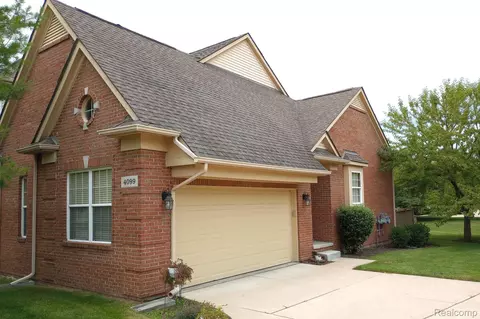 4099 Forest Bridge Dr, Canton, MI 48188