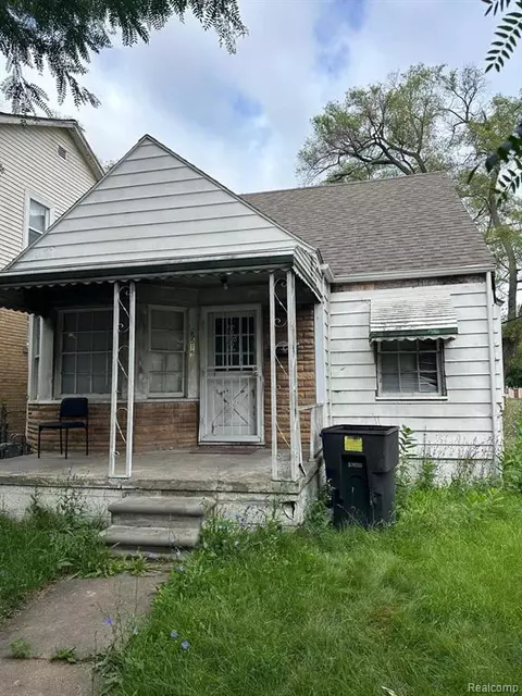 15519 Snowden St, Detroit, MI 48227