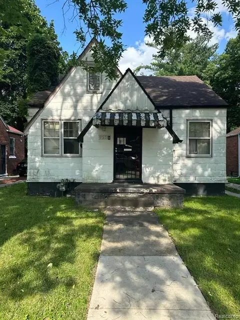 9558 Mansfield St, Detroit, MI 48227