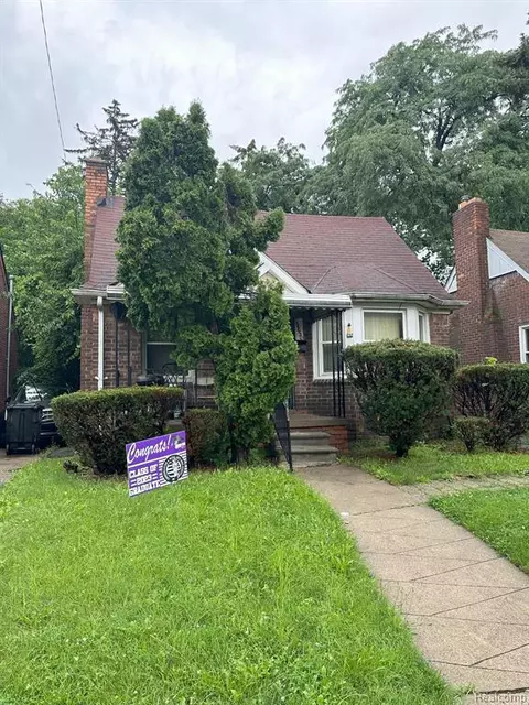 16850 Saint Marys St, Detroit, MI 48235