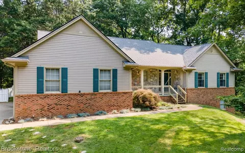 11946 Scott Rd, Davisburg, MI 48350