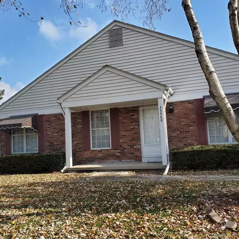 35549 Stillmeadow Ln, Clinton Township, MI 48035