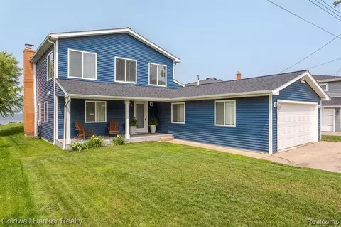 507 Dunleavy Dr, Highland, MI 48356