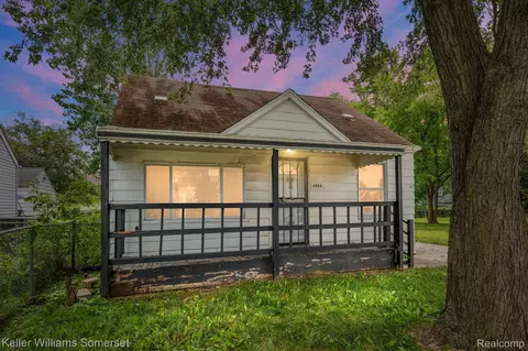 14084 Hobart Ave, Warren, MI 48089