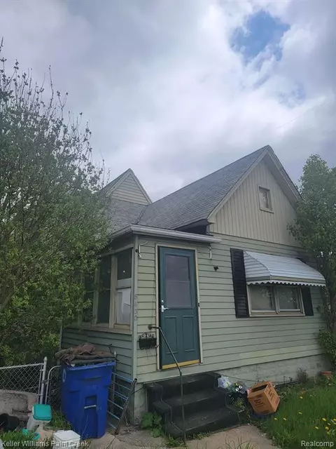 8430 Lumpkin St, Hamtramck, MI 48212