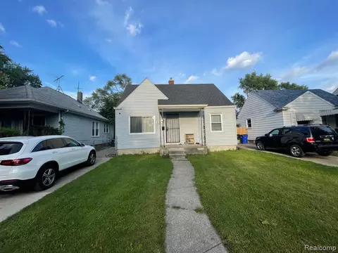 7296 Chatham, Redford, MI 48239