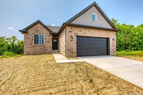 71534 Dolores, Bruce Township, MI 48065