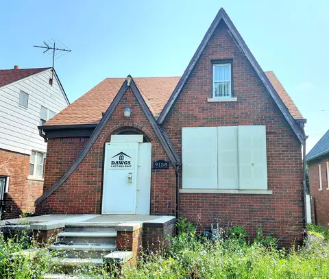 9158 Harvard Rd, Detroit, MI 48224