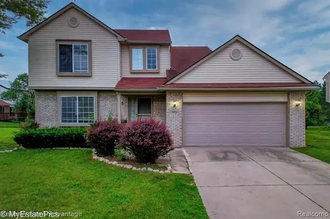 829 Westfield, Canton, MI 48188