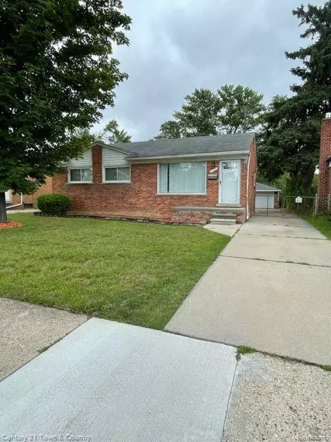 166 Belton St, Garden City, MI 48135