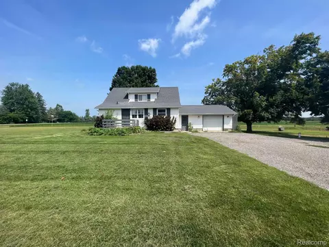 3450 W Castle Rd, Watertown, MI 48435