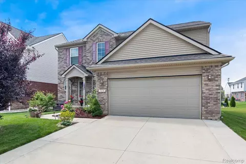 7174 Castell Blvd, Van Buren, MI 48111