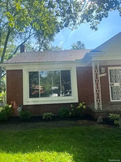 20230 Patton St, Detroit, MI 48219