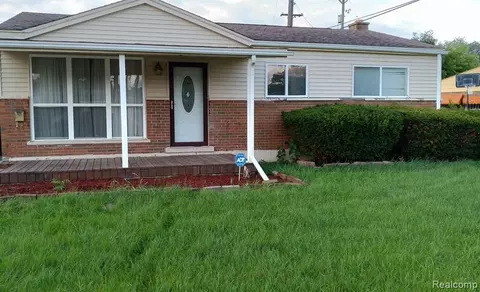 1724 W Hobson Ave, Flint, MI 48504