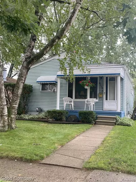 9115 Danzig St, Livonia, MI 48150