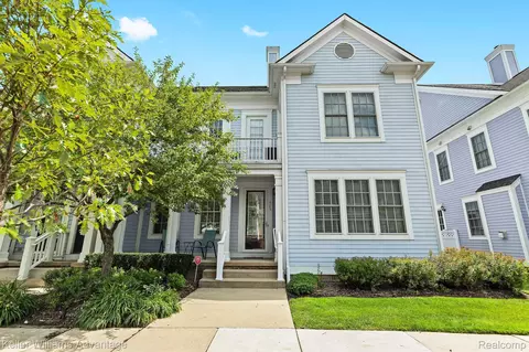 525 Constitution St, Canton, MI 48188