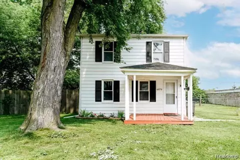 6979 Marvin St, Taylor, MI 48180