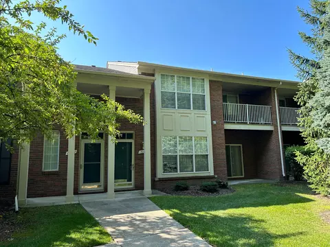 13263 Forest Ridge Blvd #22, Sterling Heights, MI 48313