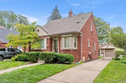 400 Kingsbury Ave, Dearborn, MI 48128