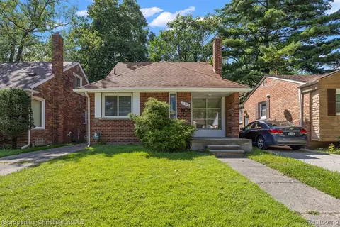 11353 Bramell, Redford, MI 48239