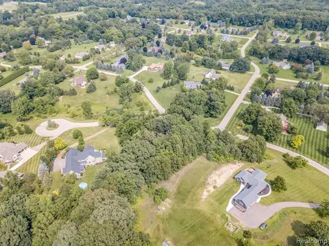 12665 Mandolin, Davisburg, MI 48350