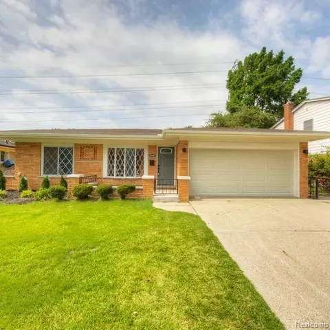 35687 Cathedral Dr, Sterling Heights, MI 48312