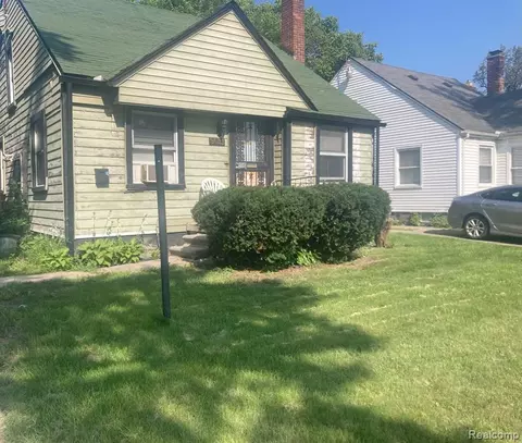 9091 Ashton Ave, Detroit, MI 48228