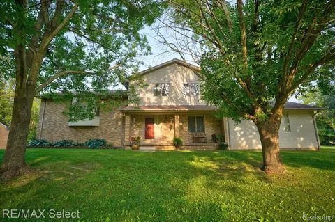 5121 School St, Swartz Creek, MI 48473