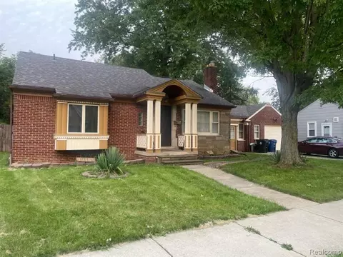 18824 Brady, Redford, MI 48240