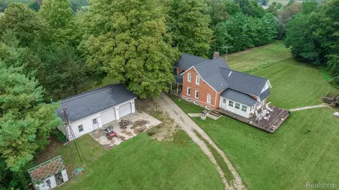 4594 Jefferson Rd, North Branch, MI 48461