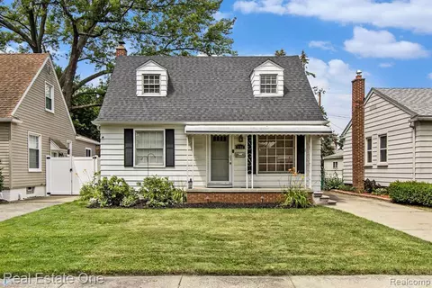 3360 Katherine St, Dearborn, MI 48124