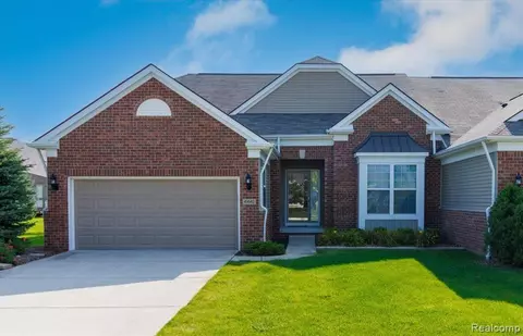 49562 Stillmeadow Ct, Macomb, MI 48042