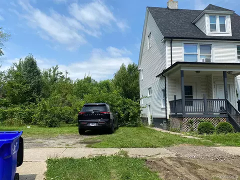 267 Melbourne St, Detroit, MI 48202