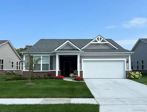 4344 Silica Dr, Orion, MI 48359
