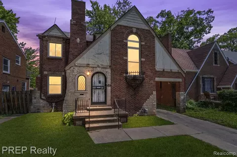 5260 Grayton St, Detroit, MI 48224