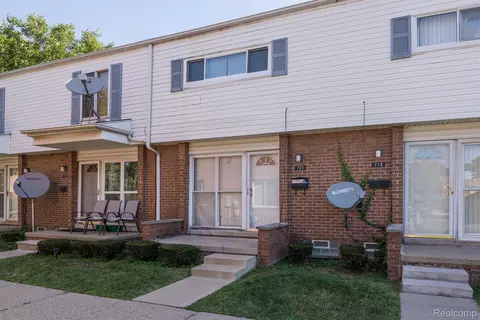 721 Mcdougall St #3, Detroit, MI 48207