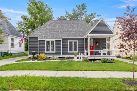 2144 Homeplace St, Dearborn, MI 48124