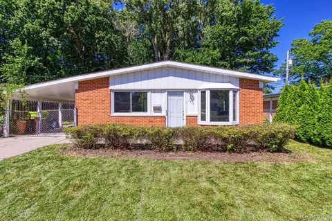 1373 Moulin Ave, Madison Heights, MI 48071