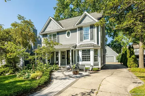 435 Irvin St, Plymouth, MI 48170